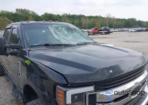 2019 Ford F-250 Xl из США, поврежденный, VIN 1FT7W2B61KEC96310